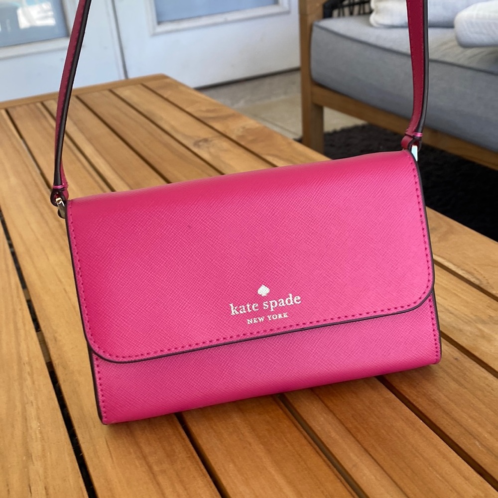 Kate Spade Barbie Crossbody/Clutch 💗💗